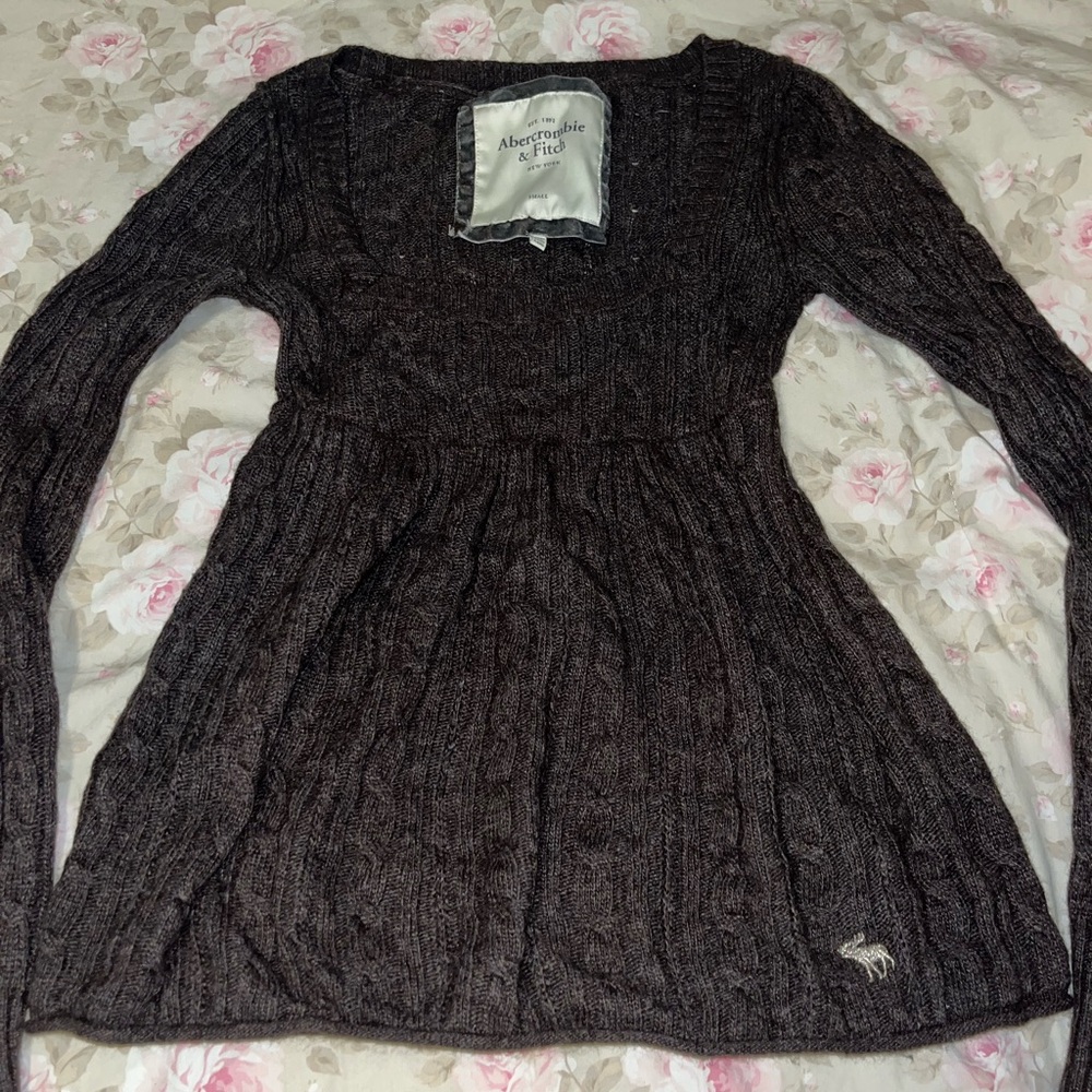 Abercrombie & Fitch Elena Gilbert Sweater